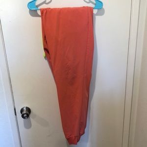 Used FIGS joggers used, in good condition. Size X-Large/tall